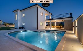 Villa Hugo